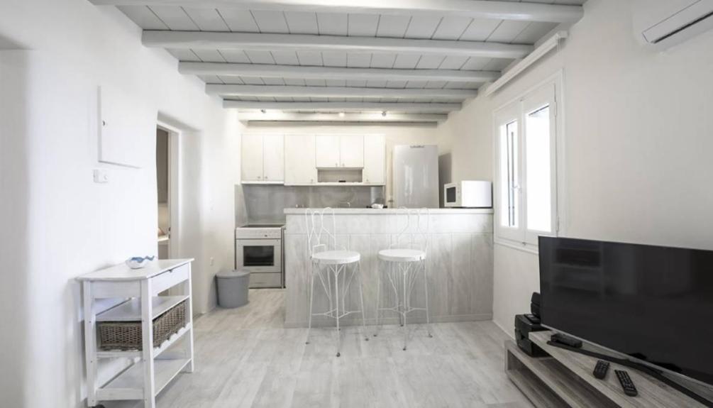 The Mykonist Seaside Villas & Suites Ornos By AmarisMykonos Town エクステリア 写真